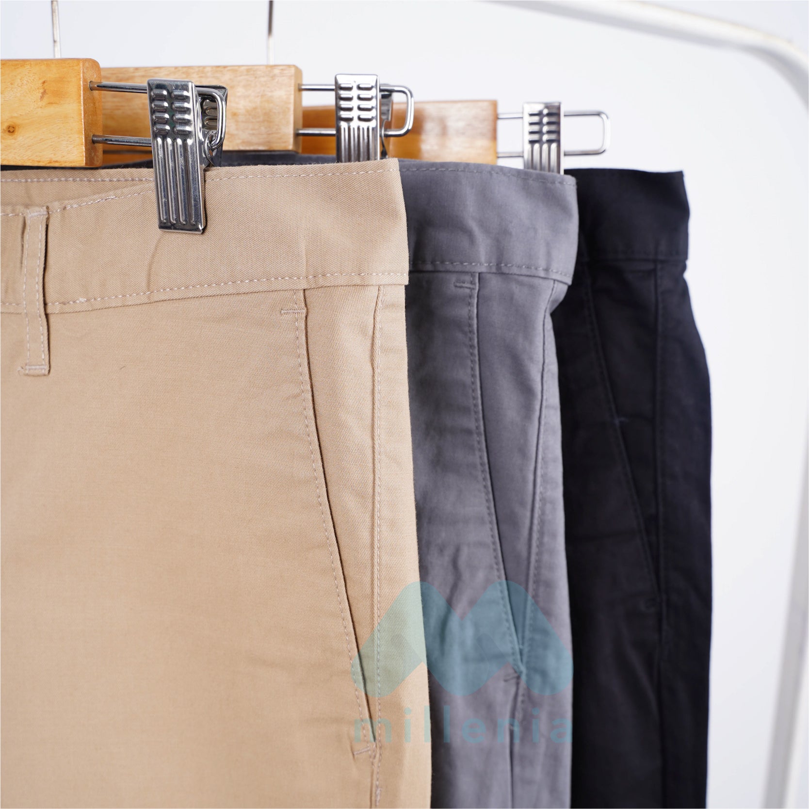 Celana Chino Pria Bahan Katun Tersedia 3 Warna [MO-CLPM 01]