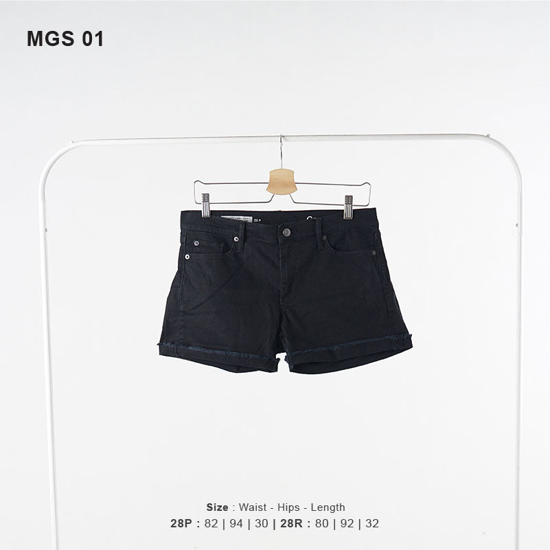 Celana Pendek Wanita - Black Short Jeans Pants (MGS 01)