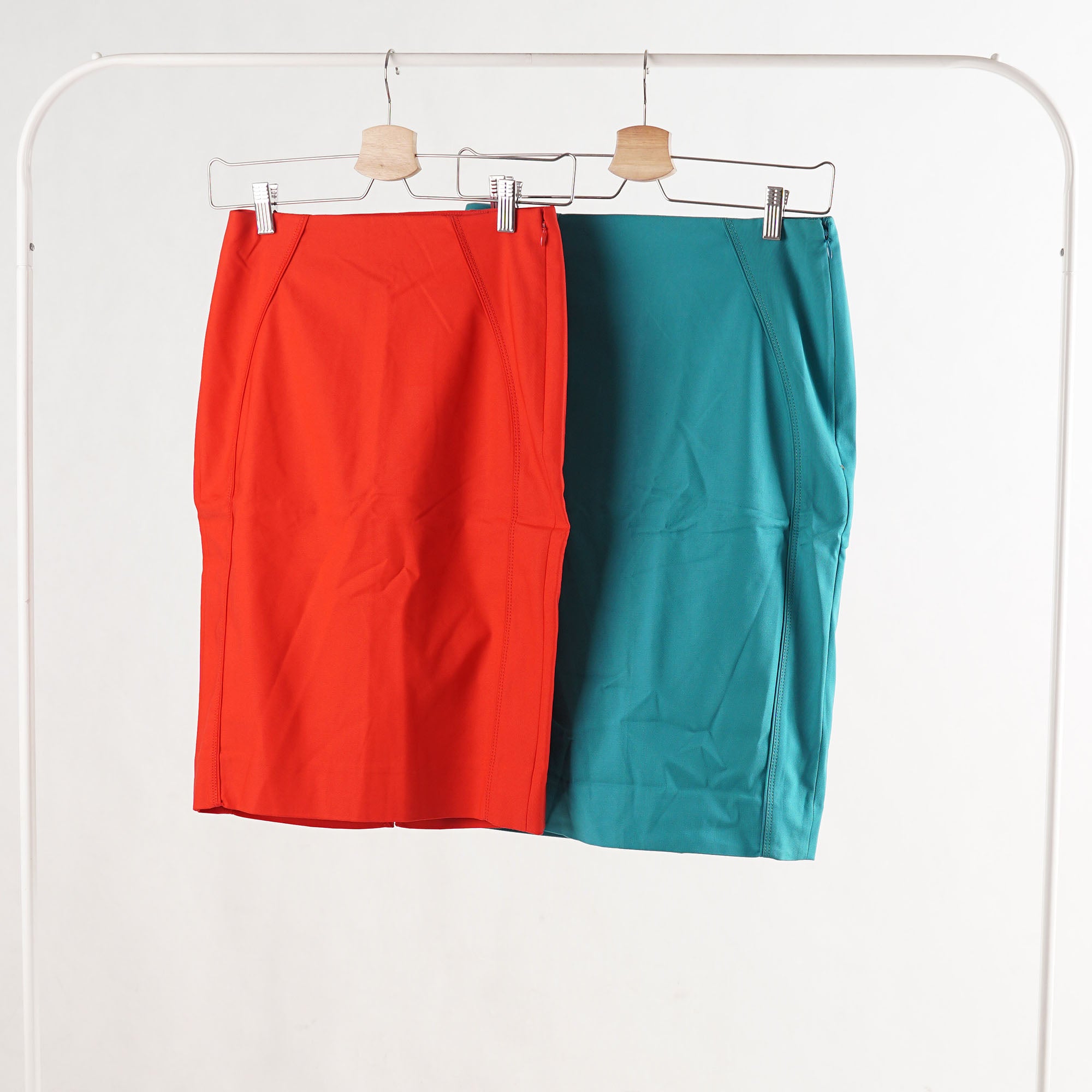 Rok Wanita - Red And Tosca Women Skirt (MWR 01)