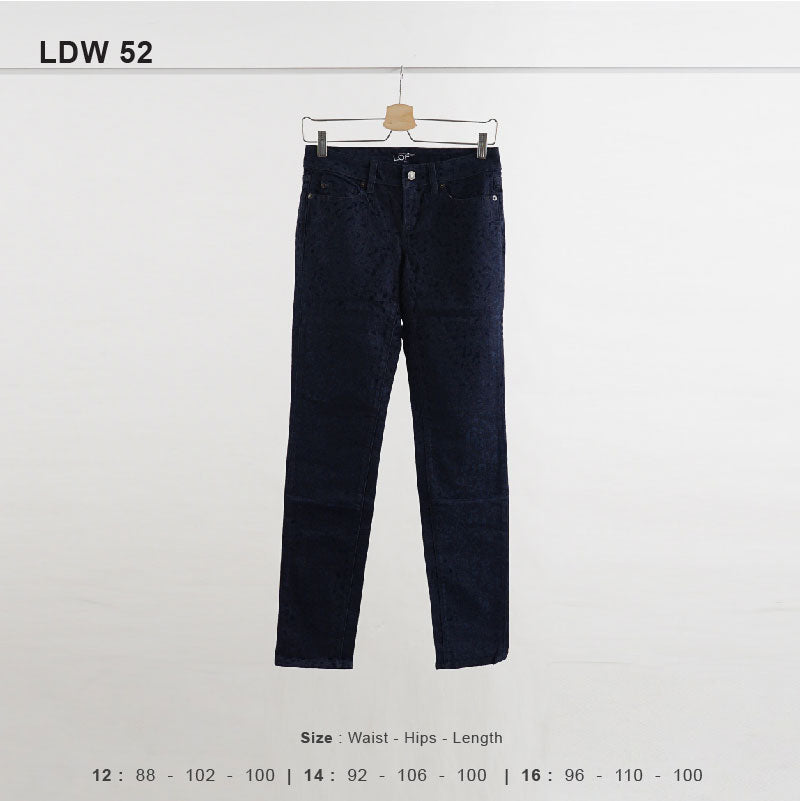 Celana Jeans- Women Abstact Applique Jeans (LDW 52)