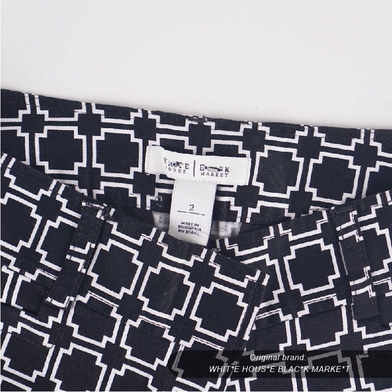 Celana Pendek Wanita - Plaid Black Short Pants (LDS 29)