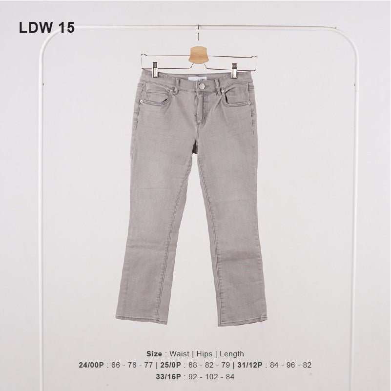 Celana Jeans Wanita - Modern Crop Jeans Pants (LDW 15-17)