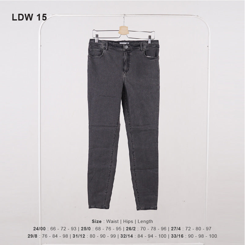 Celana Jeans Wanita - Modern Crop Jeans Pants (LDW 15-17)