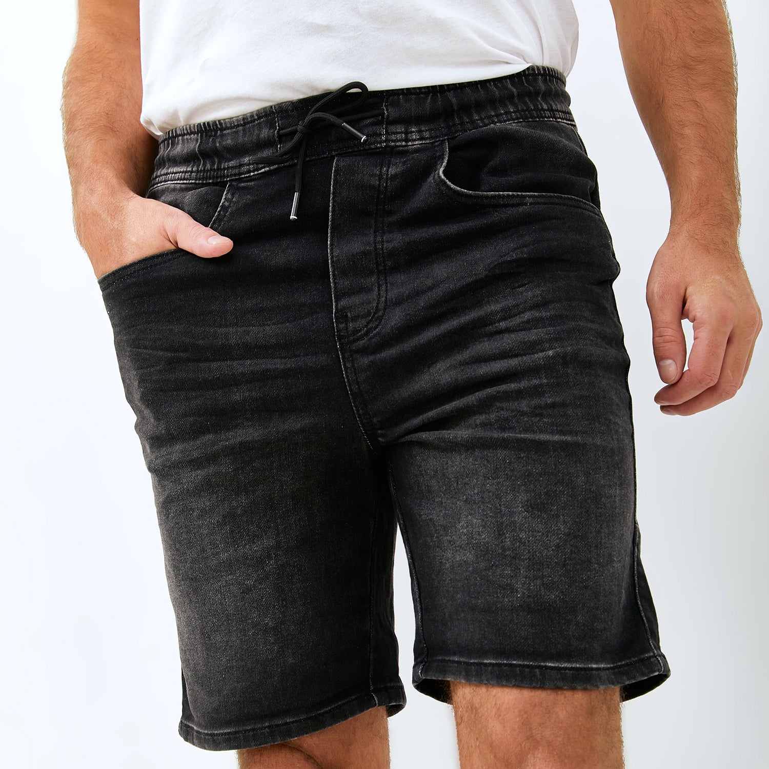 Celana Pendek Black Denim Jeans Pria [ZRMS 01]